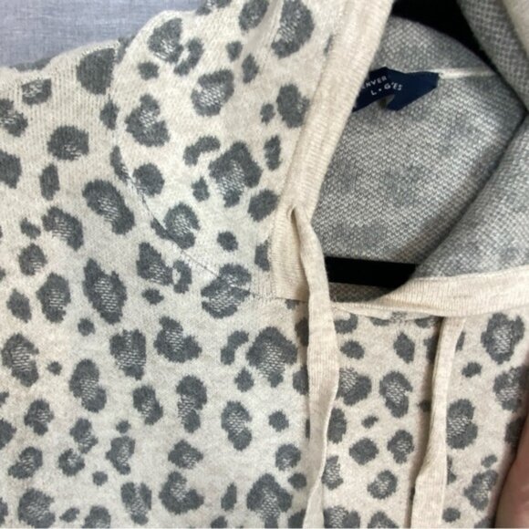 Denver Hayes Hooded Sweater Leopard Print Sz Large Very Soft Split Hem - Picture 7 of 9